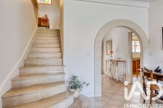  Maison à vendre 10 pièces 240 m²