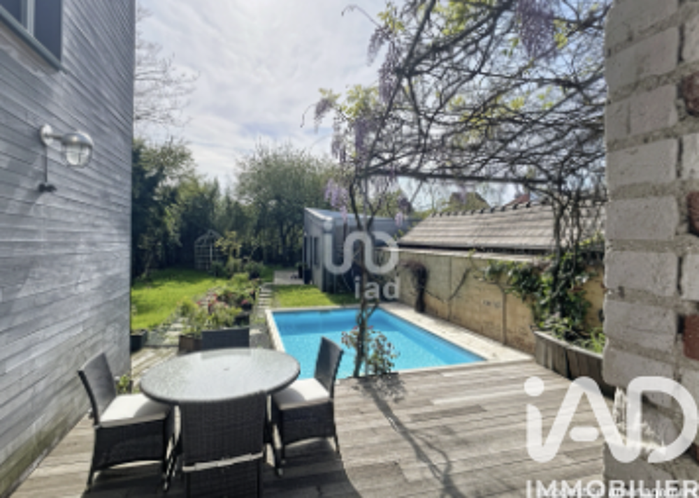Maison 10 pièces 260 m² · à Saint-Maur-des-Fossés · 260 m² · 980 000 €