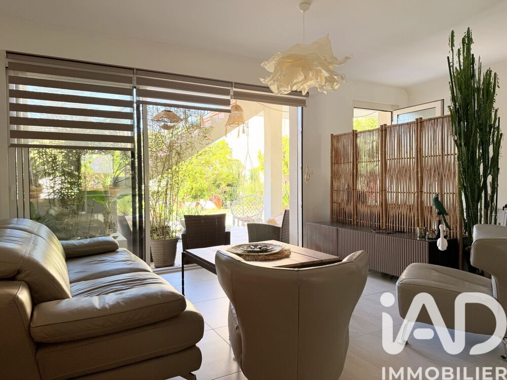 � vendre  Appartement Sanary-sur-Mer (83110)