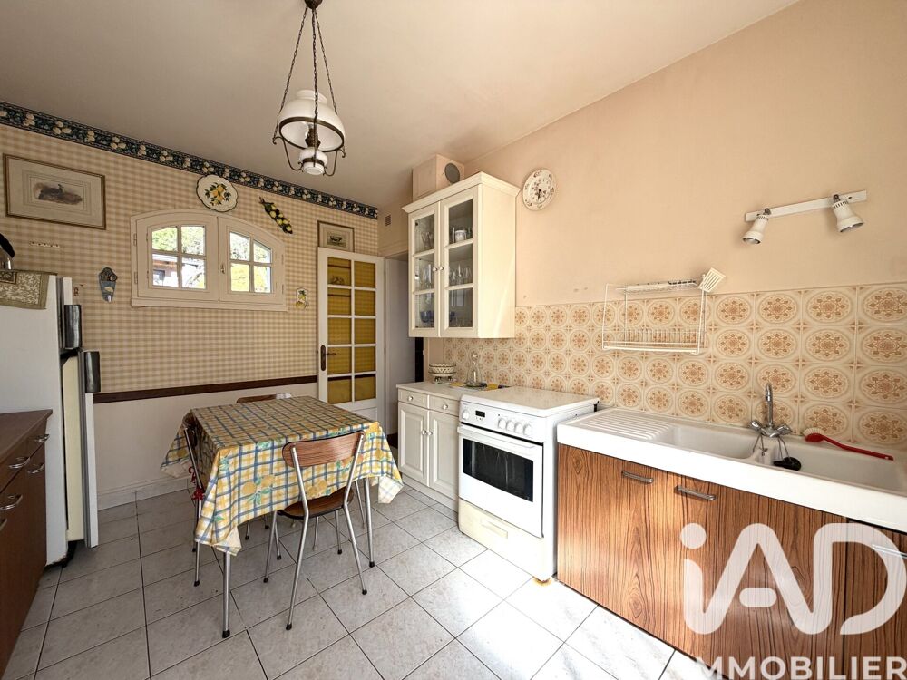 Vente Maison Vente Maison de campagne 6 pièces Gennes