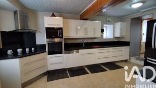  Maison � vendre 9 pi�ces 243 m�