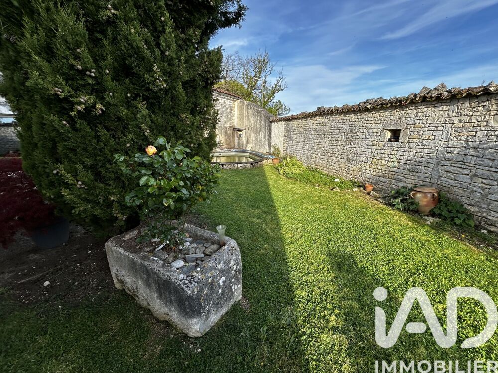 Vente Maison de village 8 pièces