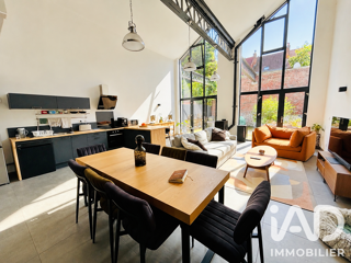  Appartement à louer 5 pièces 147 m²
