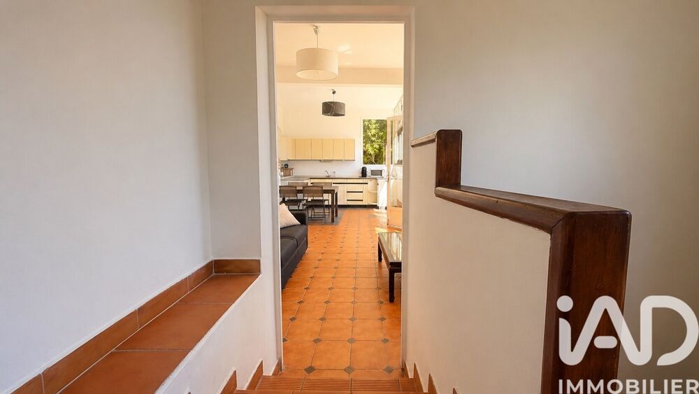� vendre  Maison Carqueiranne (83320)