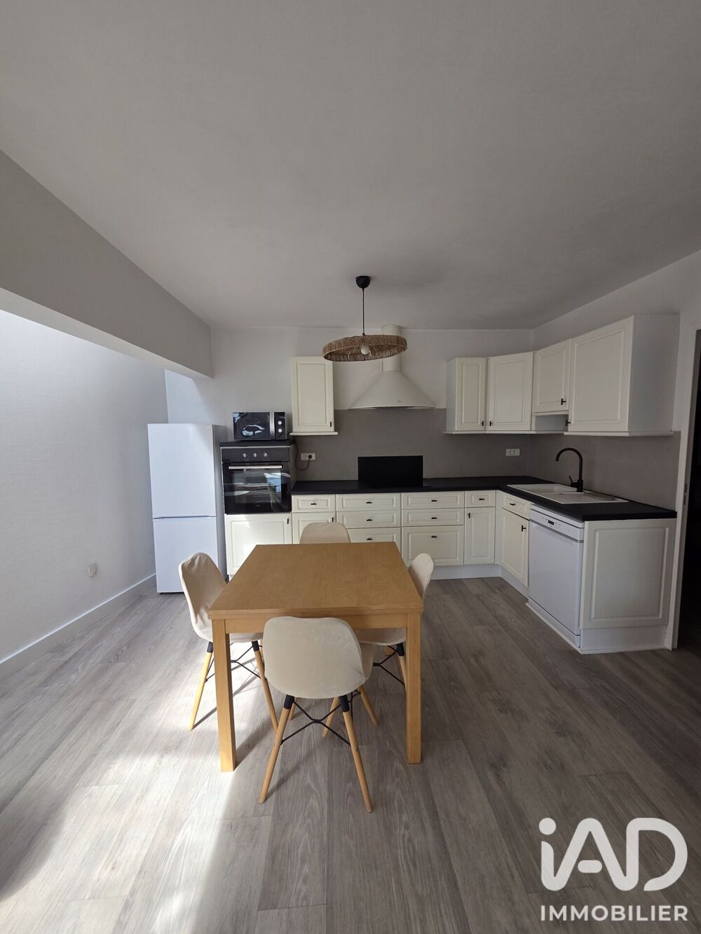 location Appartement - 3 pièce(s) - 88 m² Amiens (80000)