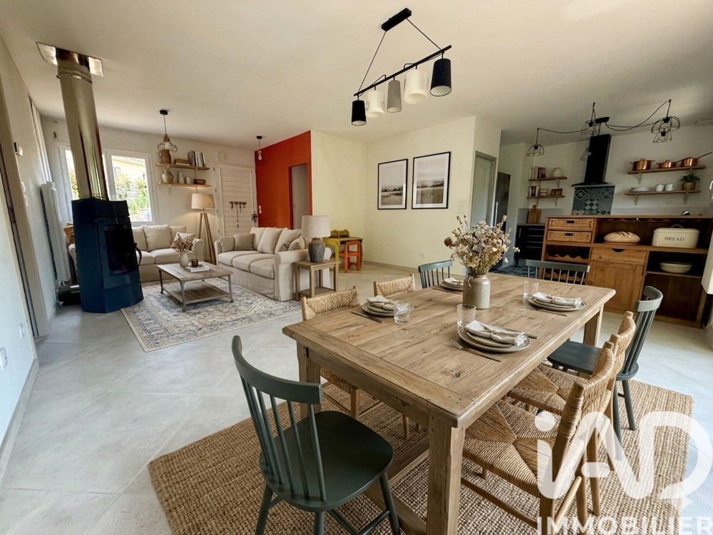 Vente Maison Vente Maison traditionnelle 5 pièces Langoiran