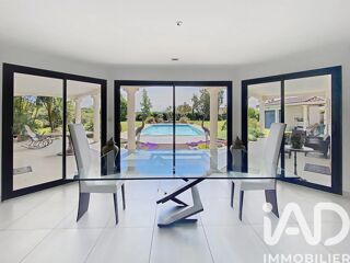  Maison � vendre 6 pi�ces 243 m�