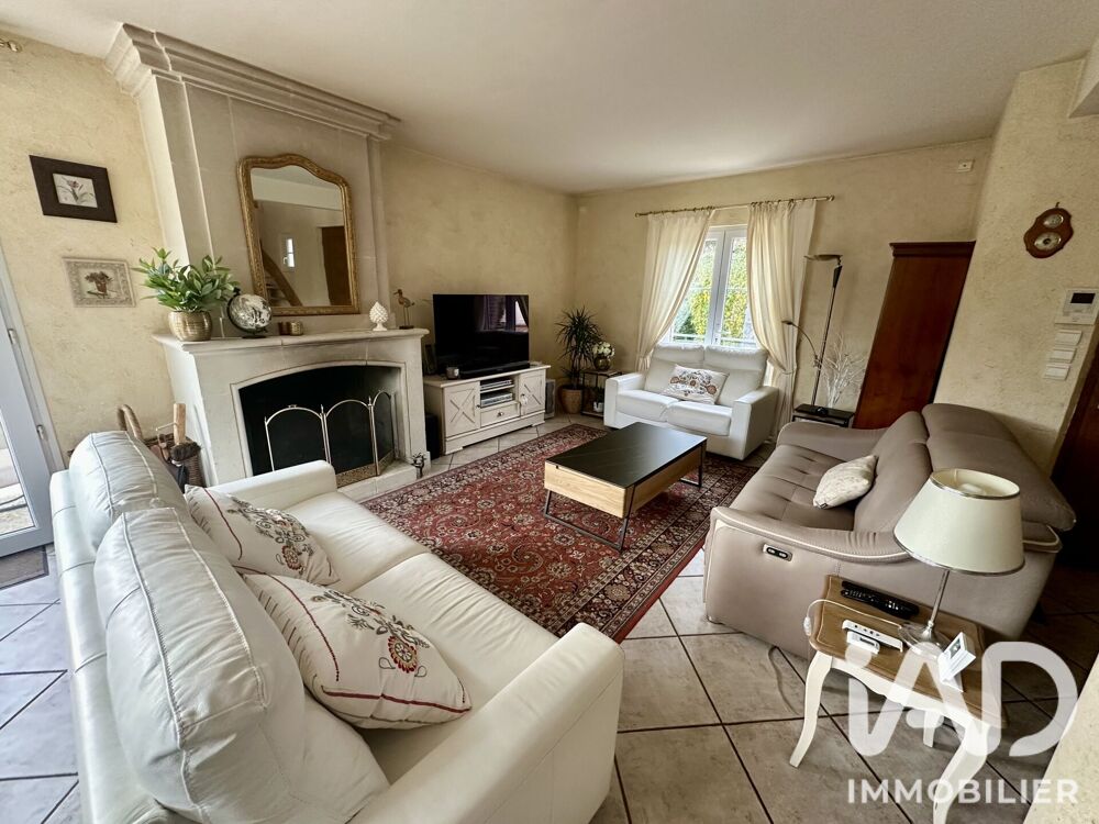 Vente Maison Vente Maison/villa 8 pièces Fontaine-la-guyon