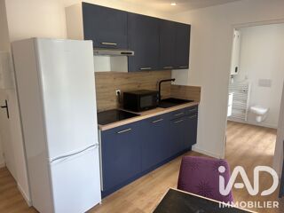  Appartement à louer 2 pièces 27 m²