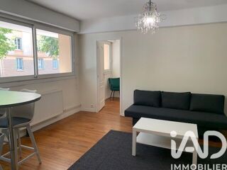  Appartement à louer 3 pièces 50 m²