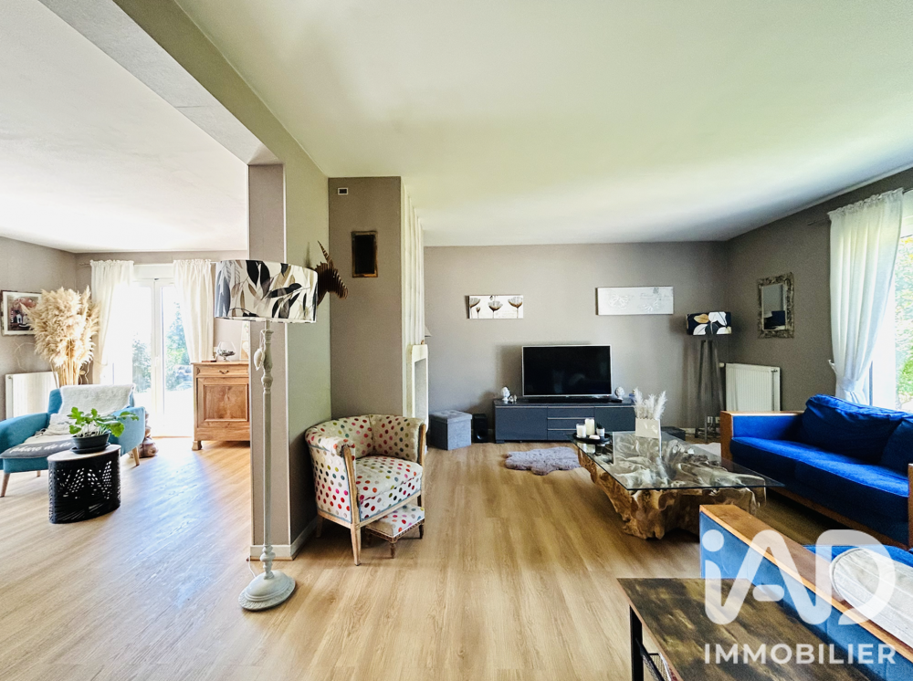 vente Maison - 7 pièce(s) - 173 m² La Membrolle-sur-Choisille (37390)