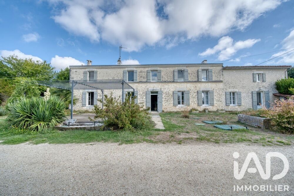 Vente Maison Vente Domaine 10 pièces Saint-romain-de-benet