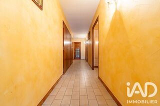  Immeuble à vendre 502 m²