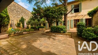 Maison à louer 6 pièces 180 m²