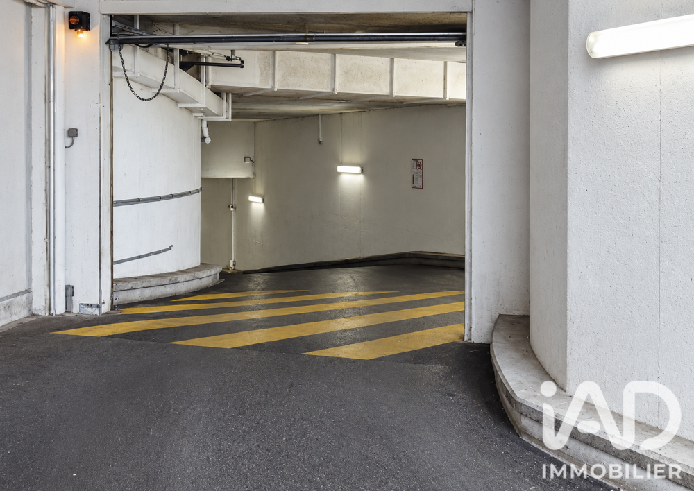 Vente Parking/Garage Vente Parking 12 m&sup2; Paris 19