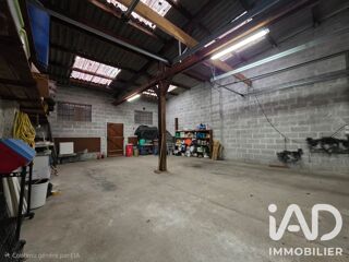  Parking / Garage à vendre 100 m²