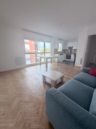  Appartement à louer 2 pièces 47 m²