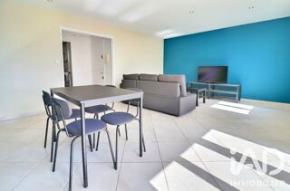  Appartement à louer 3 pièces 64 m²
