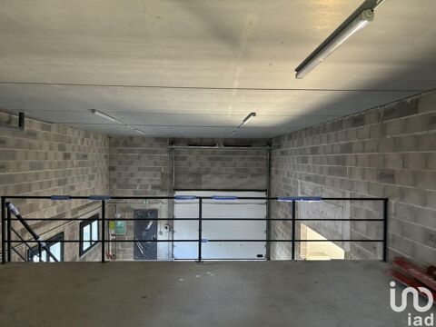   Location Local d'activités 143 m&sup2; 