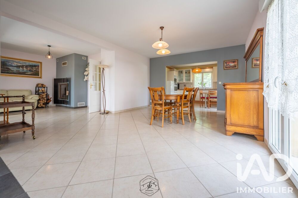 Vente Maison Vente Maison traditionnelle 7 pièces Villers-la-chèvre