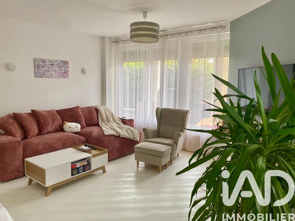 vente Appartement - 5 pièce(s) - 124 m² Montigny-le-Bretonneux (78180)