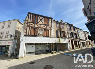  Maison à vendre 12 pièces 273 m²
