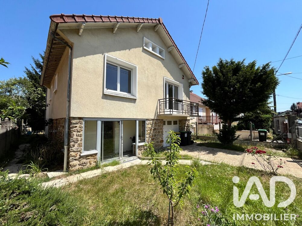 Vente Maison Vente Maison traditionnelle 7 pièces Sainte-geneviève-des-bois