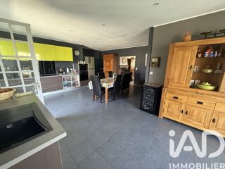  Maison à vendre 8 pièces 246 m²