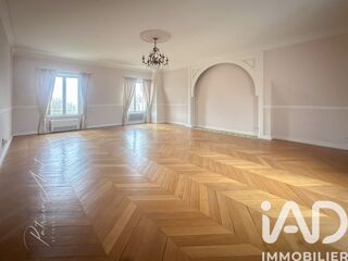  Appartement à louer 4 pièces 109 m²