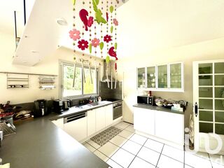  Maison � vendre 8 pi�ces 193 m�