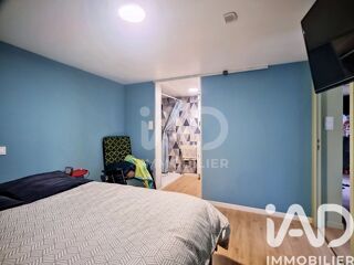  Immeuble à vendre 319 m²