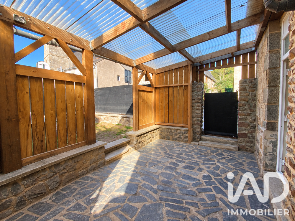 Vente Maison Vente Maison/villa 5 pièces Champgenéteux
