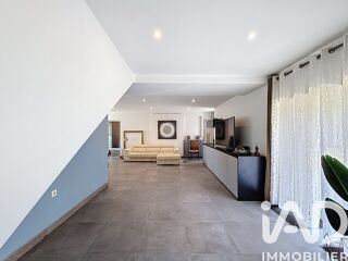  Maison � vendre 6 pi�ces 245 m�