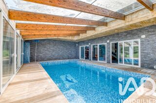  Maison à vendre 8 pièces 322 m²