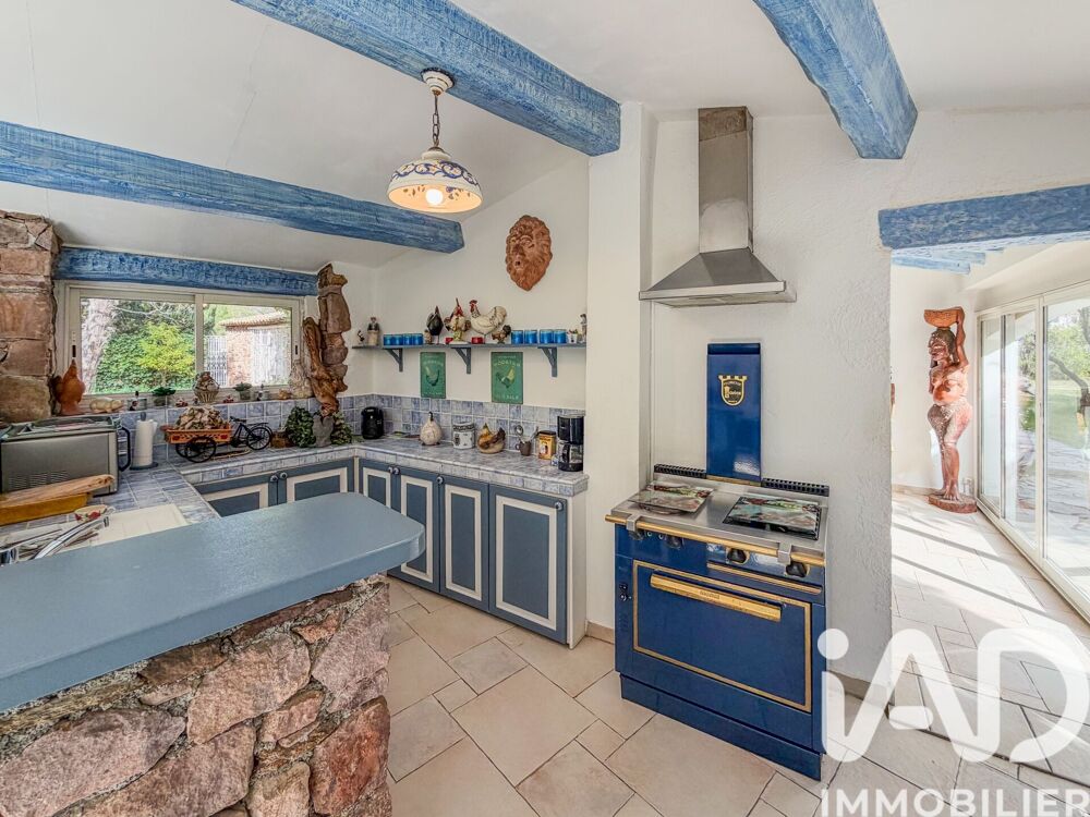 à vendre  Maison Roquebrune-sur-Argens (83520)