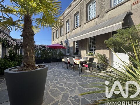  Vente Maison de ville 6 pièces Maison - 6 pièce(s) - 186 m²