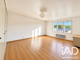  Appartement à louer 3 pièces 91 m²
