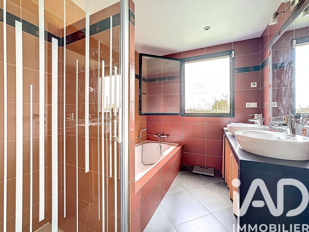 à vendre  Maison Larmor-Baden (56870)