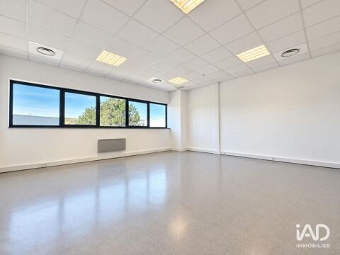   Location Bureaux 157 m&sup2; 