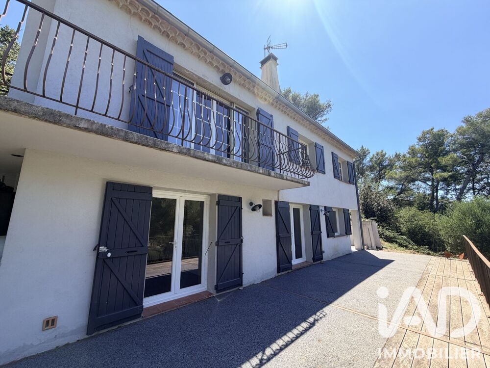 Vente Maison Vente Maison traditionnelle 5 pièces Carqueiranne