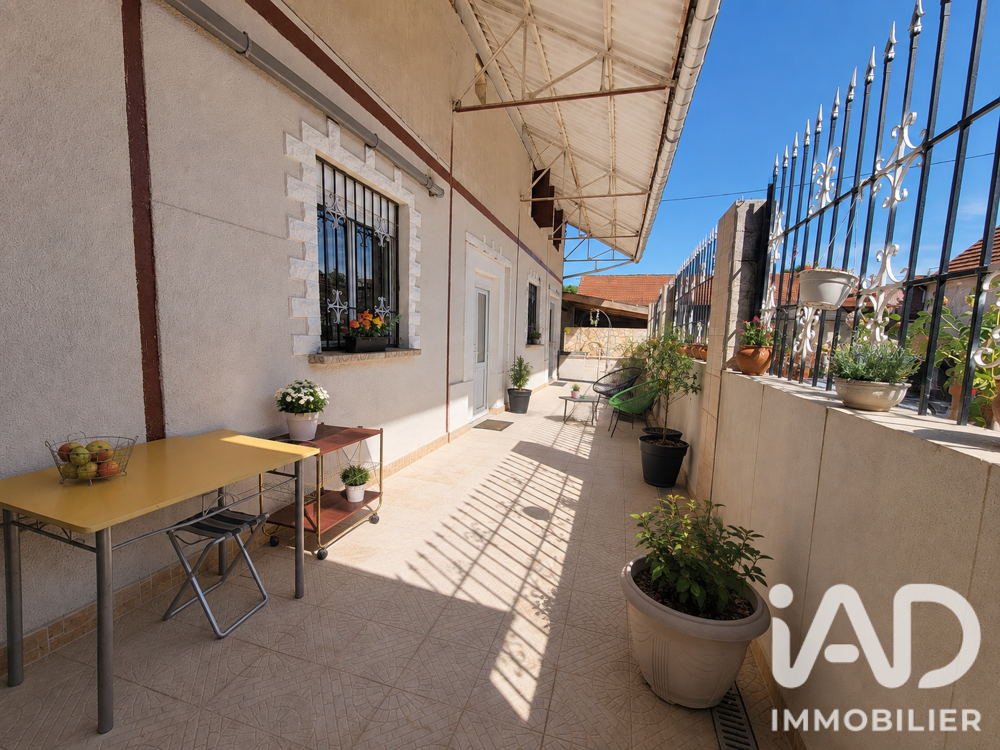Vente Maison Vente Maison de campagne 10 pièces Bézu-saint-germain