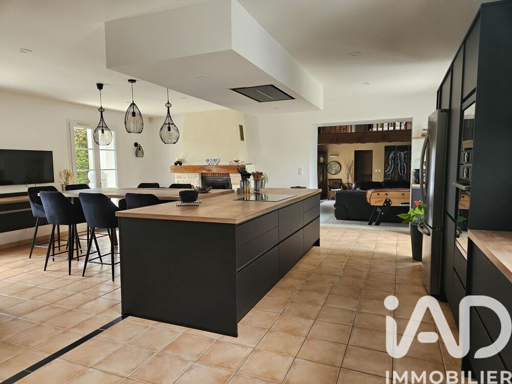 Vente Maison traditionnelle 9 pièces