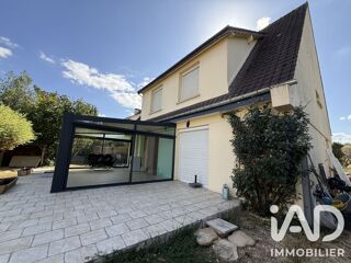  Maison à vendre 8 pièces 145 m²