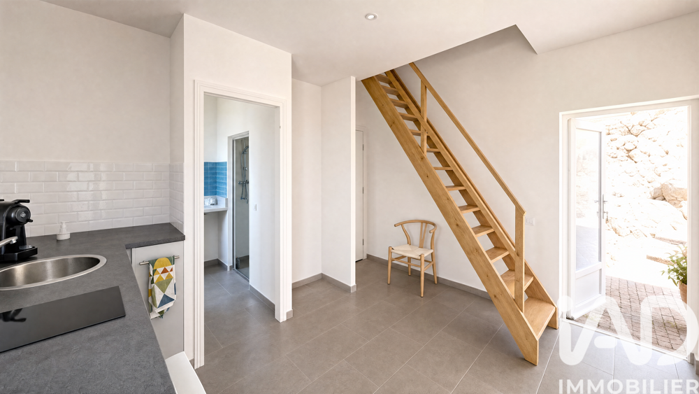 à vendre  Maison Gilette (06830)