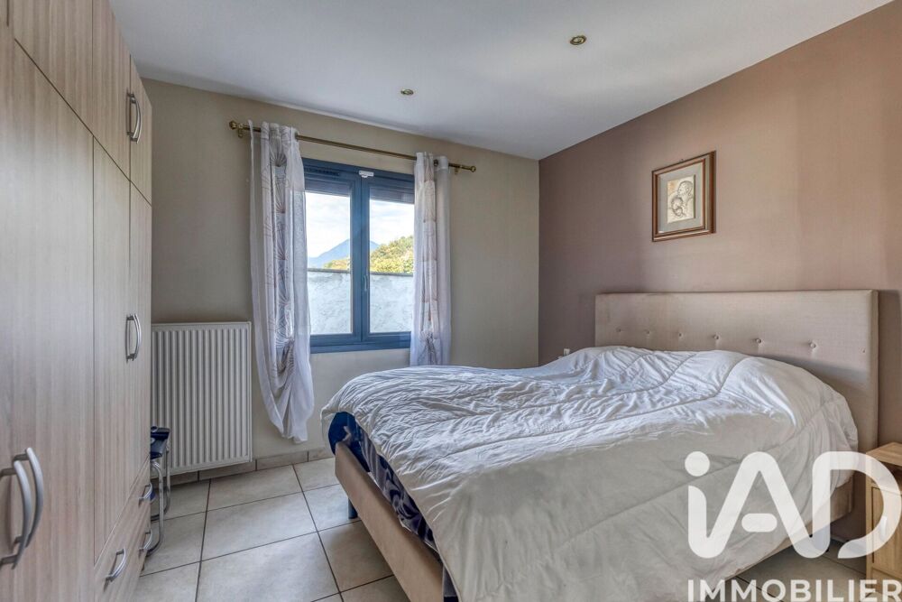 vente Maison - 5 pièce(s) - 97 m² Le Champ-près-Froges (38190)