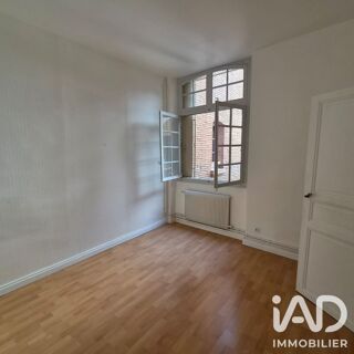  Immeuble à vendre 702 m²