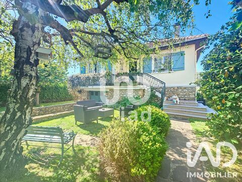   Vente Maison traditionnelle 7 pièces Maison - 7 pièce(s) - 130 m²