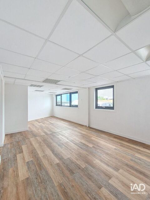 Location Bureaux 32 m&sup2; 959 17000 La rochelle