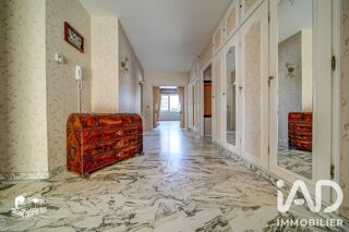  Immeuble à vendre 267 m²