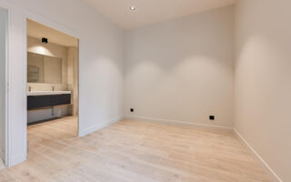  Appartement à louer 3 pièces 108 m²